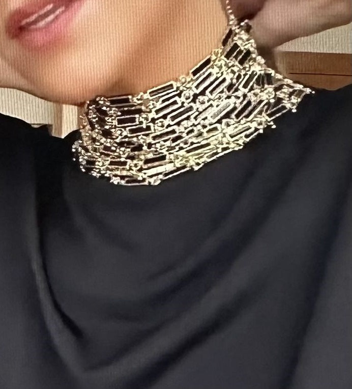 APHRODITE NECKLACE