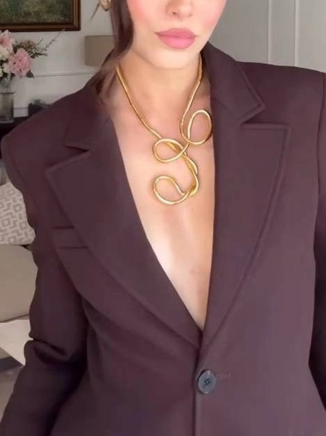 TRANSFORMABLE NECKLACE